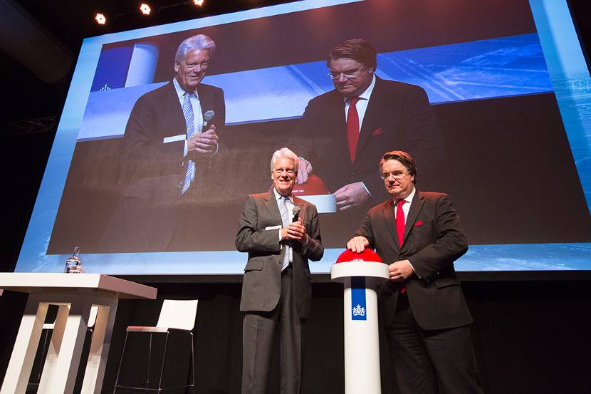Opening of the 2015 Delta Conference by Delta Programme Commissioner Wim Kuijken (left) and Royal Commissioner of the province of Noord-Brabant Wim van de Donk.